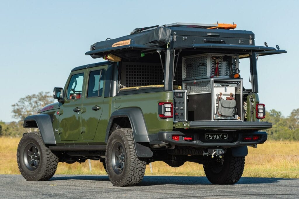 Camp King Outback Series Camper