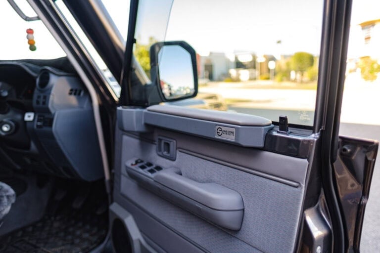 ADV-M4C-202503-2000px-DSCF1256