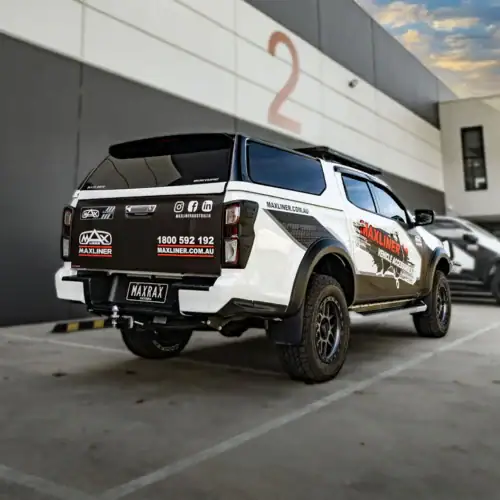 Maxliner Isuzu D-MAX 2024+ Venture Canopy
